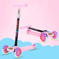 ราคา สกู๊ตเตอร์เด็กเล่น สกู๊ตเตอร์พับเก็บได้ ล้อมีไฟ LED 3 ล้อ ปรับระดับความสูงได้ เล่นสนุกปลอดภัยสำหรับเด็ก kids scooters COD (23211870488)