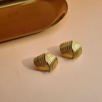 ราคา WELRY acc พร้อมส่ง ต่างหูแป้นมีลายรุ่น leaf (22665588280)