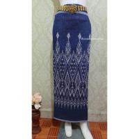 ราคา ผ้าถุงไหม ผ้าซิ่นไหม ผ้ามัดหมี่ฝ้ายคราม ผ้าลายไทย ของฝากผู้ใหญ่ ขนาด2หลา (17428755808)