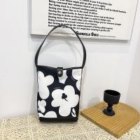 ราคา กระเป๋ายอดฮิต Rally movement ทรง ทรงถัง กระเป๋าสะพายข้าง 2024 แฟชั่นใหม่ กระเป๋าโท้ตทรงถัง นุ่ม พื้นผิว กระเป๋าสะพาย rally (23136483799)