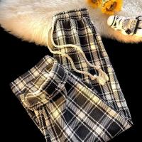 ราคา YOUTANG กางเกงผู้ชายลายสก็อตสีดำและสีขาวคลาสสิคกางเกงขาม้าลำลอง (22473474264)