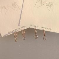 ราคา SissyJewelry ต่างหูเงินแท้ ต่างหูห่วง huggie hoop พลอยหัวใจ cz 4 สี rosegold plated (14205994546)