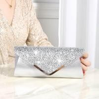 ราคา กระเป๋าคลัทช์ซาตินสีเงินปักเลื่อมหรูหราแฟชั่นกระเป๋างานเลี้ยงสง่างามอารมณ์ปาร์ตี้งานแต่งงานกระเป๋าของผู้หญิงราคาไม่แพง (23121412162)