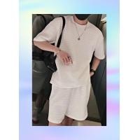 ราคา เสื้อเซ็ตผู้ชาย เสื้อ กางเกงขาสั้น ดีไซน์เก๋ ขนาดมาตรฐาน สีดำ สีขาว (23352057602)