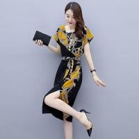 ราคา ชุดเดรสสตรีพิมพ์ลายลูกไม้กระโปรงสะโพกผ่าข้างชุดเดรสทรงเอ (22272479003)