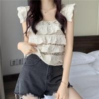 ราคา เสื้อลูกไม้แขนกุดชายระบายเสื้อไหปลาร้าลายดอกไม้แบบสั้นชิคสไตล์ฝรั่งเศสคอเหลี่ยมฉลุลายสีขาวสำหรับผู้หญิงแบบใหม่ฤดูร้อน (21979144536)