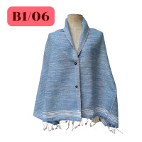 ราคา ฺB1 ผ้าคลุมไหล่ เสื้อคลุม 2 in 1 ขนาด 60x150 cm มีกระดุม เนื้อบาง (21714412675)