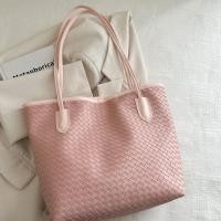ราคา BAGSMART กระเป๋าสะพายไหล่ใบใหญ่ เป็นหนังลายสาน (23282601788)