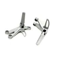 ราคา กเท้าหลัง ซ้าย ขวา สเตย์พักเท้าหลัง สเตย์พักเท้า พักเท้า for SGP RAIDER 150 Black Silver (22794173385)