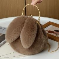 ราคา กระเป๋าสตางค์ขนกระต่ายผู้หญิงแบบสะพายข้าง ฤดูใบไม้ร่วง ฤดูหนาว กระเป๋าถือโซ่สุดน่ารักพร้อมหูกระต่าย กระเป๋าสตางค์แบบมีช่องหนีบ (23231214915)