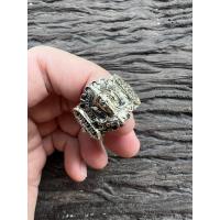 ราคา แหวนองค์พระวิษณุกรรมช่างกล เนื้อซิเวอร์และทองเหลืองฝังพลอย ลูกๆไม่ควรพลาด สินค้ามีพร้อมจัดส่งไว (17468667463)