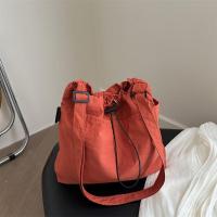 ราคา BAGSMART กระเป๋าสะพายข้างผ้าร่มสีพื้น ด้านหน้ามี2ช่องใส่ของ (23211070264)