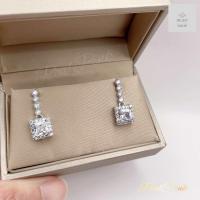 ราคา ต่างหูเพชรห้อยแถวยาวทรงเหลี่ยมล้อมเพชร (22792159537)