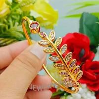ราคา CW103 กำไลใบมะกอกนพเก้า ฟรีไซส์ งานสวย ไม่แพ้ ไม่คัน (20886277540)
