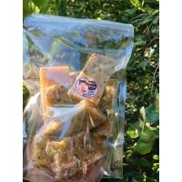 ราคา น้ำตาลอ้อยกะทิ น้ำหนัก1กิโลกรัม ใส่ถั่ว โรยด้วยงาดำ (20302445808)