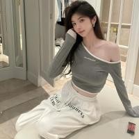 ราคา เสื้อยืดเปิดไหล่แขนยาวสีเทาของผู้หญิง OCSHEANเสื้อยืดเด็กผู้หญิงพอดีตัวเปิดไหล่เสื้อเอวลอย (23308962387)