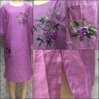 ราคา ชุดเดรสยีนส์เทียม ไซร้50 นิ้ว ผ้า ยีนส์ เทียม ยาว39 นิ้ว แซกผ้าสปันลายดอกไม้ แขนสั้น คอกลม กระดุมเจาะ รอบอก 50 นิ้ว ยาวกระโปรง39 นิ้ว ผ้าสปัน ลายดอก เนื้อนิ่มใส่สบาย (15685562484)