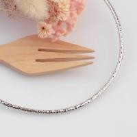 ราคา สร้อยโชคเกอร์งานทองคำขาวแบบหนา งานเงาวิบวับ เรียบหรูสวยมาก ใส่ออกงาน ใส่เที่ยว ใส่ทำงาน สร้อยโชคเกอร์ทองคำขาว (1949040340)