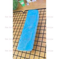 ราคา โค๊ตติ้งแบ่งตัง ช่อบัว โค๊ตติ้งสีฟ้ากับสีแดงและสีเขียว เคลือบหน้าโดนัท แครกเกอร์ มาชเมลโล่ แบ่งตัดแท่งละ 200 กรัม (23375591095)