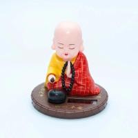 ราคา Damaiii อุปกรณ์ตกแต่งภายในรถยนต์ เณรน้อย ตุ๊กตาหน้ารถ นั่งสวดมนต์ พลังงานแสงอาทิตย์ ตุ๊กตาหัวโยก (22678379112)