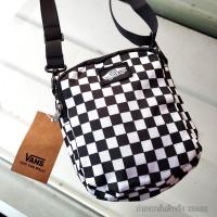 ราคา Vans Sling bag สะพายเล็กกะทัดรัด ลายตาราง (21690884869)