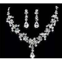 ราคา สร้อยเพชรสวยๆ น่ารักพร้อมออกงาน P1ชุดราตรี (20416176579)