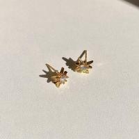 ราคา White Gem Stud ต่างหูประดับเพทายสีขาว (12261553087)