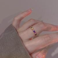 ราคา ร้านขายส่วนลด Oultrey Platinum Gold Rainbow Diamond Ring พร้อมแถวเดียวของอัญมณีสีสันสําหรับผู้หญิง อุปกรณ์แฟชั่น (22044393884)