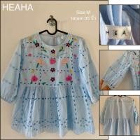 ราคา Heaha เสื้อลูกไม้ลายฉลุสีฟ้า แขน 3 ส่วน สำหรับผู้หญิง Size M รอบอก 35 นิ้ว มือสอง สภาพดี (22556274548)