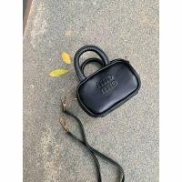 ราคา กระเป๋าสะพายข้างสีดำขนาดเล็กหรูหรา กระเป๋าสะพายข้างผู้หญิง กระเป๋าสะพายข้างทรงสี่เหลี่ยมกลวง กระเป๋าสะพายข้างแบบหนัง PU สำหรับผู้หญิง (22913282327)