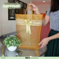 ราคา ถุงสังฆทานพรีเมี่ยม รุ่นสไบทองหูหิ้ว ไซส์ L 32 5x36cm ถุงสไบทองหูหิ้ว ถุงตาข่ายใส่สังฆทานสีทอง แข็งแรง เนื้อหนา แวววาว ถุงทอง by lacebagbangkok (3195248480)
