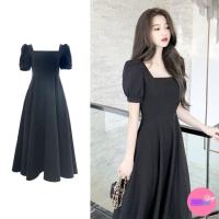 ราคา Sale80 ชุดเดรสยาวสีดำเรียบสวย คอเหลี่ยม แขนสั้นทรงตุ๊กตา (7423359531)