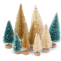 ราคา ต้นคริสต์มาสไม้ประดิษฐ์ขนาดเล็ก9ชิ้นเสาสีฟ้าเขียวขาวทองต้นสนของประดับตกแต่งบ้านปาร์ตี้คริสต์มาสขนาดเล็ก (22825473299)