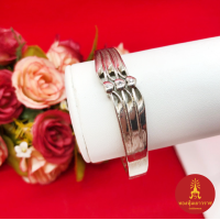 ราคา กำไลโรเดียมฝังเพชร คลิปล็อค เส้นผ่านศูนย์กลาง 5 6 ซม กำไลแฟชั่น งานสวย ใส่ในชีวิตประจำวันได้ งานชุบโรเดียม พร้อมส่ง (21476064801)