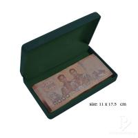 ราคา กล่องใส่ธนบัตรกำมะหยี่ ภายในพื้นเรียบใส่ได้หลากหลาย กล่องพระ กล่องทอง กล่องเซ็ต กล่องเข็มกลัด กล่องใส่ทอง และ อื่นๆได้ (19195833610)