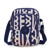 ราคา กระเป๋าผู้หญิงแบบลำลองผ้าไนลอนลายดอกไม้สีชมพูและสีดำลายจุดลายดอกไม้สีแดงกระเป๋าสะพายข้างทรงสี่เหลี่ยมเล็กแบบซิปปิด (23229891227)