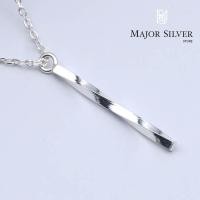 ราคา สร้อยคอเงินแท้ 92 5 จี้แท่งเหลี่ยมบิด ยาว 20 มิล น่ารักมาก เหมาะกับสาวๆ เกาหลีสุดๆ ใส่ได้ในทุกโอกาส สร้อยคอเงินแท้ 100 Major Silver (8469933159)