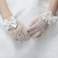 ราคา Sabai sabai COD ถุงมือเด็กสีขาวแต่งลูกไม้ ถุงมือตาข่ายลูกไม้ ขนาดเด็กและผู้ใหญ่ (23233935748)