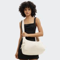 ราคา กระเป๋า Kipling รุ่น GWYN สี SIMPLY BEIGE (23844620005)