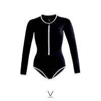 ราคา SS2023 1 BLACK TRIM WHITE BODYSUIT ชุดว่ายน้ำ บอดี้สูทแขนยาวสีดำขลิบขาว มีฟองน้ำในตัวผ้าหนา กัน UV UPF 50 (19476498273)