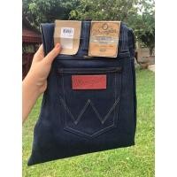 ราคา รุ่นจัดโปรWrangler greensboro ผ้าดิบผสมยืด กระบอกธรรมดา ของแท้ งานรอ 3 7 วัน สั่งต่อ (23328471466)