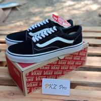 ราคา Vans Old Skool black color classic รองเท้าสีดำสุดฮิต สั่งเลย รดราคาพิเศษ และของแถมมากมาย ส่งฟรี1 2วันรับของได้ (1521974502)