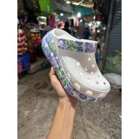 ราคา Randee CROCS Classic Crush Clog รองเท้าลำลองผู้ใหญ่ รองเท้าแตะ คร็อคส์ สีBone (19387828008)