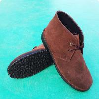 ราคา J CHOO รองเท้าผู้ชาย รองเท้าหุ้มข้อ รองเท้าหนังกลับ รหัส 113 หนังกลับแท้ พื้นยาง เย็บพื้น รองเท้าเชคโก (764942631)