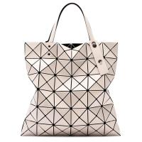 ราคา 2025 new Bangkok delivery BAOBAO ISSEY MIYAKE bag Lucent Tote 6x6 กระเป๋าสะพายไหล่สำหรับผู้หญิง สินค้าใหม่และแท (24377748016)