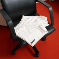 ราคา BROOO GO EASY RUNNING SHORTS OFFWHITE (24625147736)