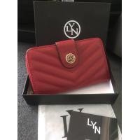 ราคา กระเป๋าสตางค์ ลิน Lyn ขนาด 6นิ้ว Size 6inv (23805029243)