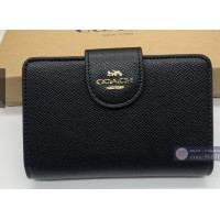 ราคา แท้100 กระเป๋าสตางค์ Coâćh C0082 กระเป๋าสตางค์ผู้หญิง กระเป๋าสตางค์ใบกลาง กระเป๋าตัง กระเป๋าเงิน (24565966203)
