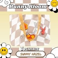 ราคา Playboy รุ่น Bunny Bloom กระเป๋าผ้าCANVAS รหัส ST BS251PB126 ดีไซน์ ทรงTote Bag ลายหมากฮอต มี 2 สี (23701184801)