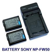 ราคา NP FW50 FW50 แบตเตอรี่ แท่นชาร์จ แบตเตอรี่พร้อมแท่นชาร์จสำหรับกล้องโซนี่ Battery Charger Battery and Charger For Sony Alpha A3000A5000A6000A6300A6500A7A7IIA7SA7SIIA7RA7RIIA33A35A37A55RX10RX10IIRX10 II